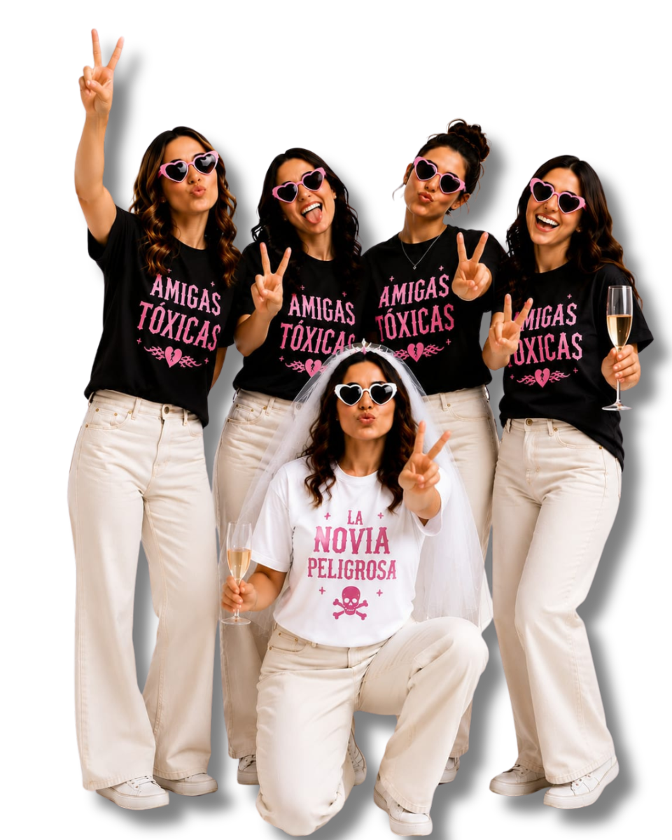 Camisetas Despedida de Soltera "Novia Peligrosa & Amigas Tóxicas ☠️🖤" - Conjunto de Algodón 100% - Camisetas Ligeras para Evento 155g/m²